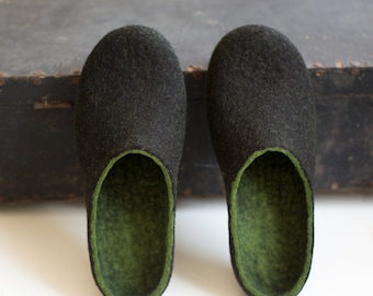Felted men slippers, Mens house shoes, Forest green black brown natural wool clogs, Eco friendly gift for him Wool anniversary Christmas