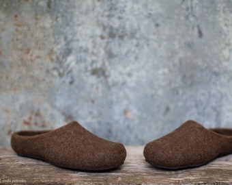 Eco shoes, Natural brown woolen slippers for women, Boiled organic wool clogs with rubber soles homemade in Europe by Vaida Petreikis