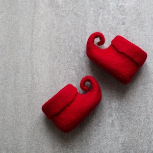 Christmas elf shoes for baby girls and boys, Woodland fairy booties for small kids in pure red or custom color image 1