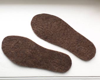 Wool felt insoles, Mens shoes inserts, Custom color woolen boot liners for hunters and gardeners, Natural footwear insulating inner soles