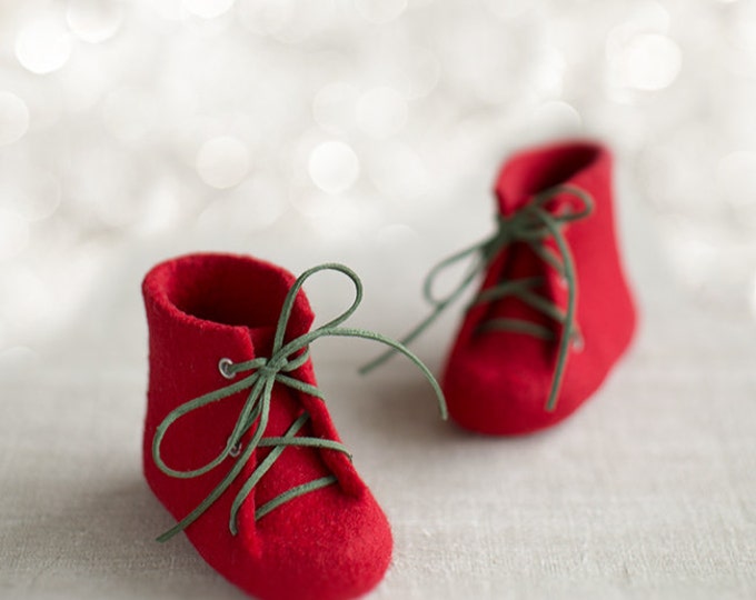 Baby's first Christmas shoes Newborn 
