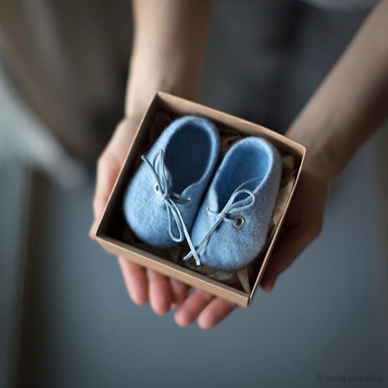 Pregnancy announcement for grandparents, Baby shower gift, Baby blue merino wool booties, Felted baby boy shoes in craft box, Gender reveal image 1