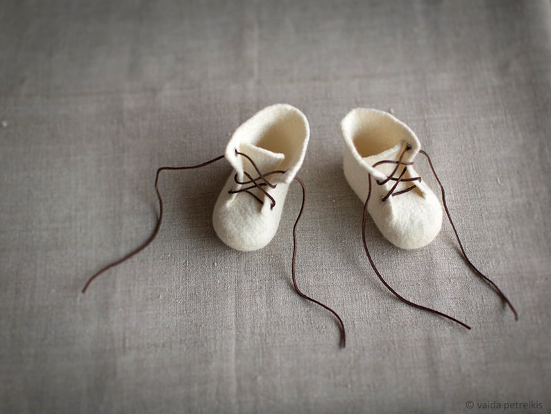 Baby Shower Gift Shoes Newborn Booties Organic Wool Boots - Etsy