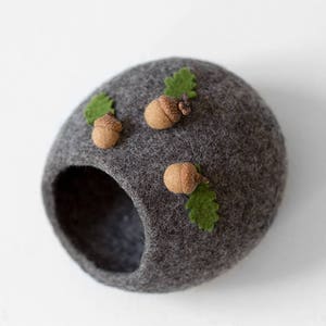 Hedgehog bed, Small pet cave, Eco friendly small animal house, Hamster bed, Woodland fall autumn acorn decor, Pet furniture, Nap pouch image 5