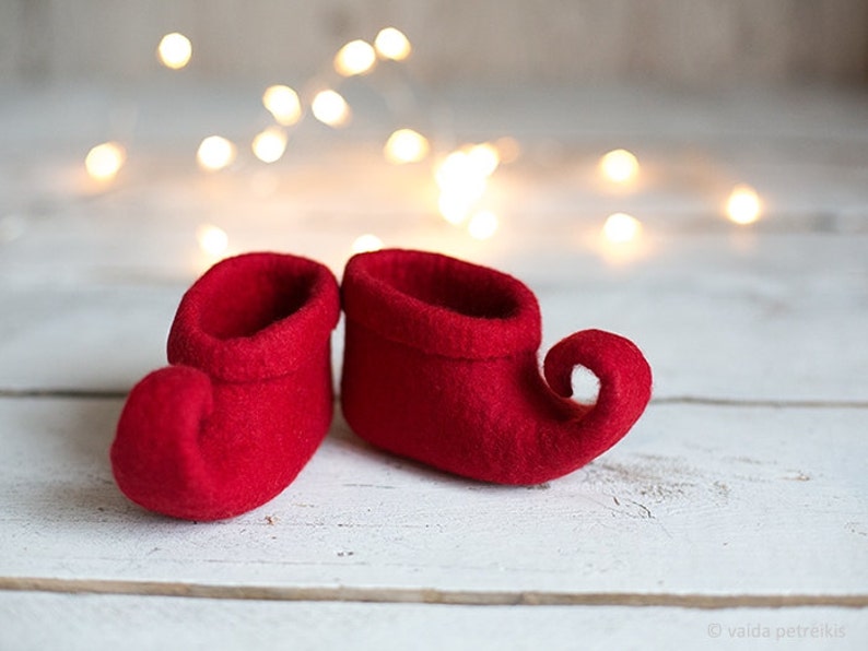 Christmas elf shoes for baby girls and boys, Woodland fairy booties for small kids in pure red or custom color image 4