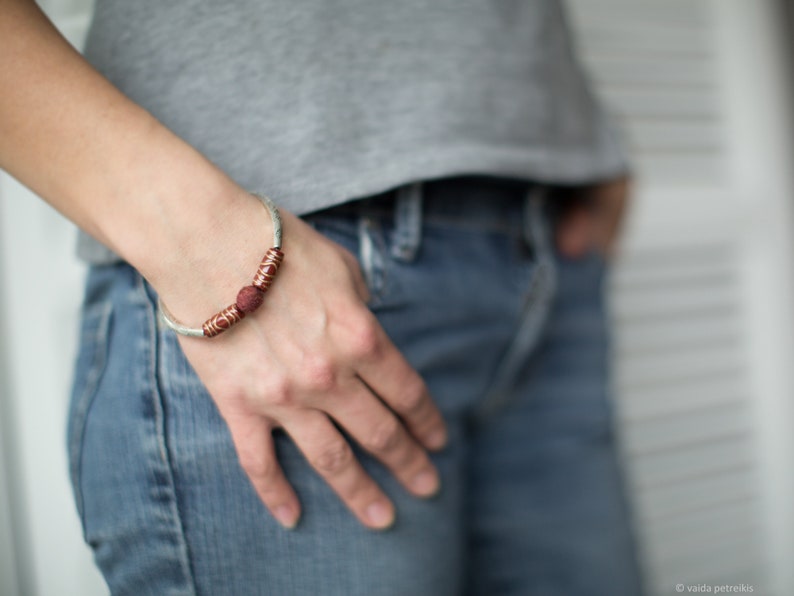Minimalist bracelet in deep dark garnet red with a hint of gold, Felt fall winter fashion jewelry image 2