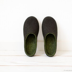 Felted men slippers, Mens house shoes, Forest green black brown natural wool clogs, Eco friendly gift for him Wool anniversary Christmas image 3