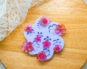 Silicone Mold for Resin and Polymer Clay | 8 Little Flowers