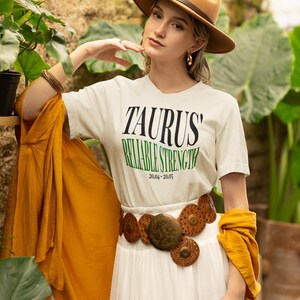 Camiseta del horóscopo del zodiaco Tauro: camiseta con gráficos astrológicos, camiseta de fuerza confiable con estrellas místicas, regalo con símbolo astrológico celestial