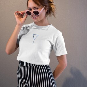 Water Element Shirt: Cancer, Scorpio, Pisces Tee, Astrology T-Shirt, Zodiac Sign Outfit, Minimalist Horoscope Clothing