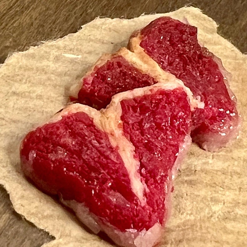 Beef chops ready for barbecue. 1/2 scale miniature image 1
