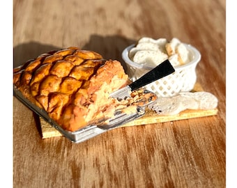 Foie gras terrine+ bread basket | A classic French delicacy - 1/12 scale