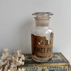 Antique Apothecary Jar – RHEI PULV Glass Bottle with Worn Label