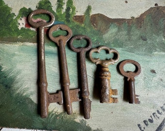 Vintage Skeleton Keys- Rusted Patina- Assorted Sizes Instant Collection- Rustic Primitive Keys