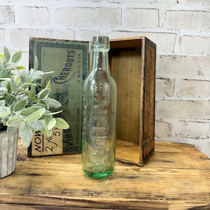 Bottiglia di vetro verde vintage, Royal Carter's, bottiglia di soda in rilievo, oggetto da collezione antico