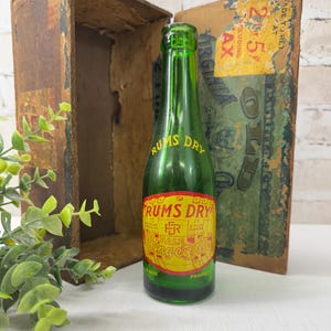 Vintage Rums Dry Ginger Ale Bottle: Green Glass Nehi Soda Collectible
