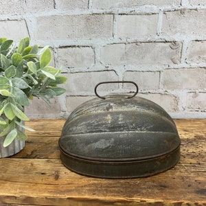 Vintage Tin Mold,  Pudding Mold, Two Piece Melon Shaped Mold, Primitive Decor, Farmhouse Kitchen