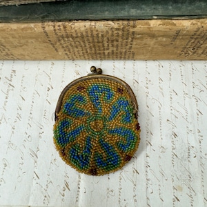 Antique Beaded Coin Purse: Victorian Floral Micro-Bead Purse