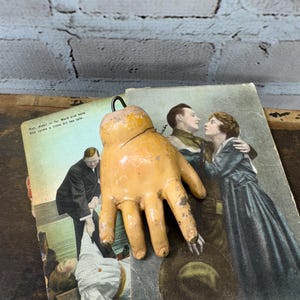 Mains standard pour poupées anciennes STA 9  Antique doll hands