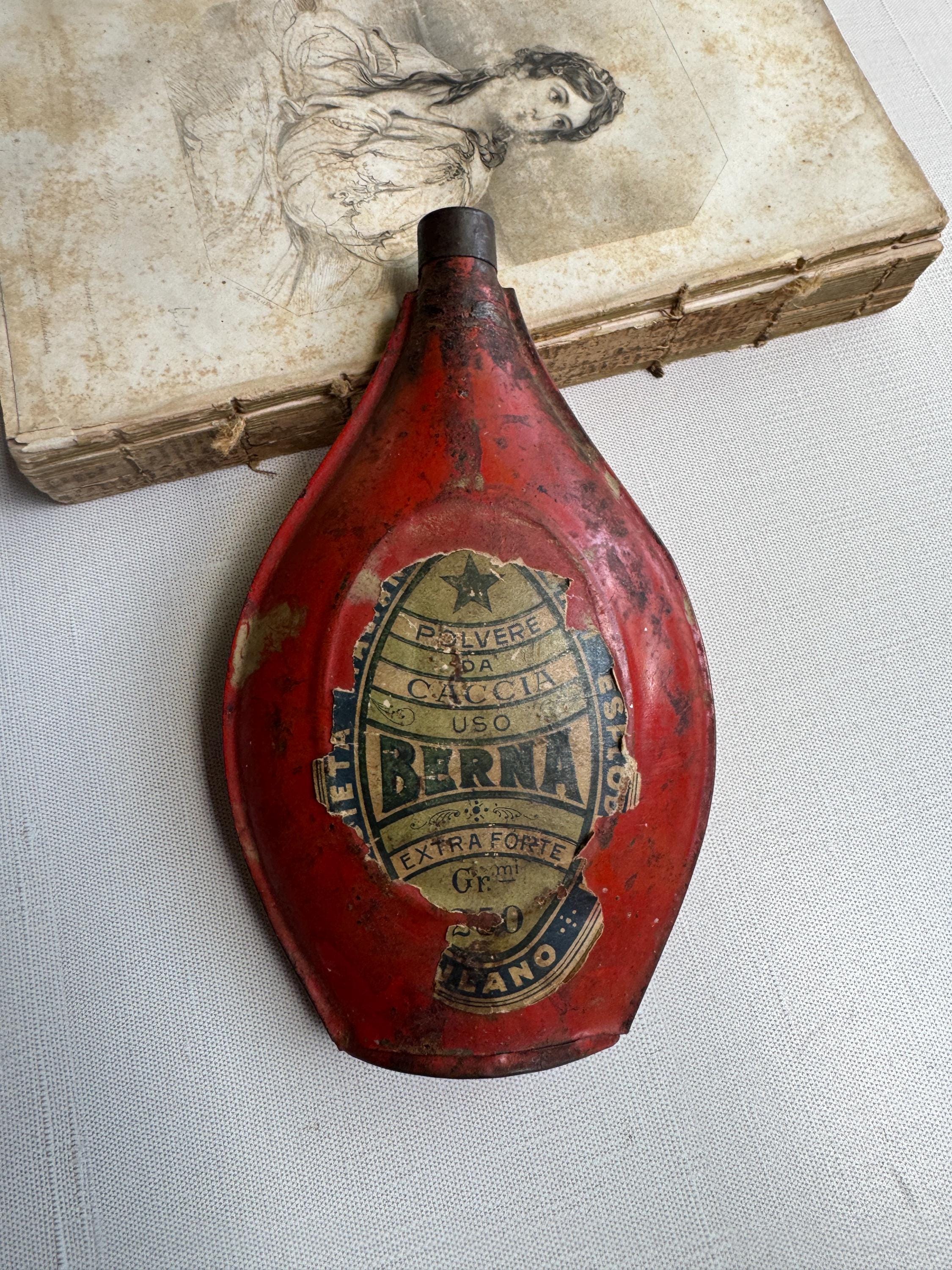 アンティークのイタリア製火薬缶 - 赤い金属製の火薬入れ、ミラノ