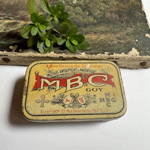 French Vintage Tin Collectible Box, Hinged Lidded Box France, Pastilles Tin Paris Beige & Red