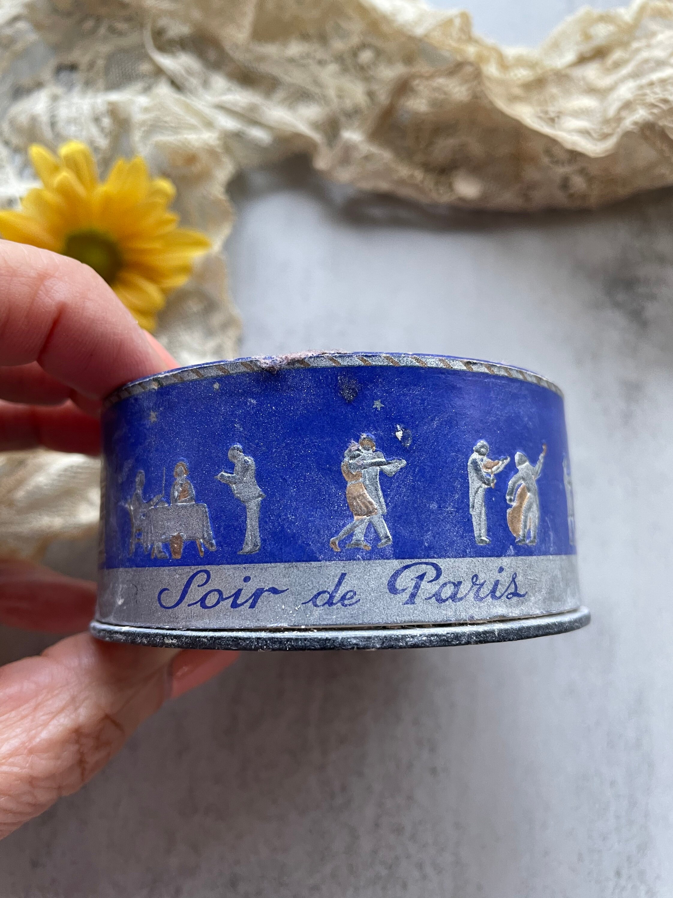 Vintage Soir De Paris Bourjois Powder Container: Blue
