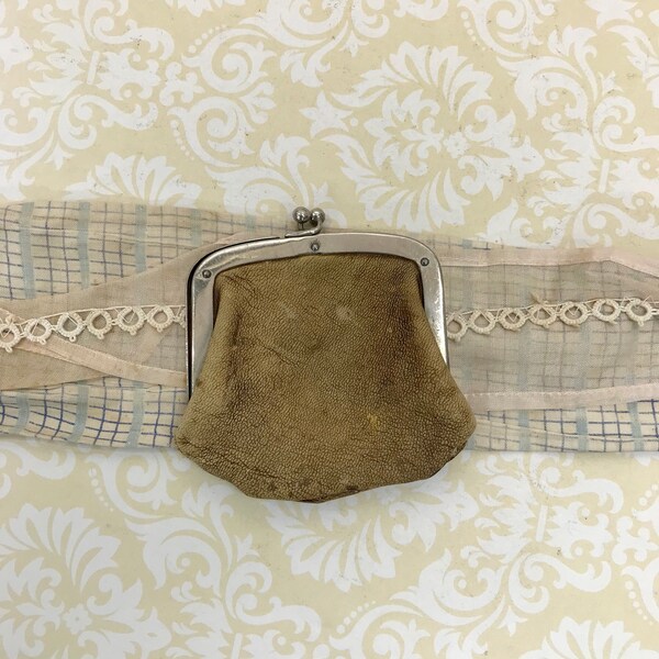 Vintage Soft Leather COIN PURSE- Tan Worn Leather- Antique Coin Purse- Change Purse- Snap Closure- Metal Frame- Small Change Bag