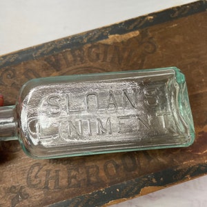 Vintage Sloan&#39;s Liniment Bottle: Clear Green Tint, Rustic Farmhouse Decor