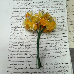 Vintage French Millinery Flower Cluster- Yellow and Cream Colored