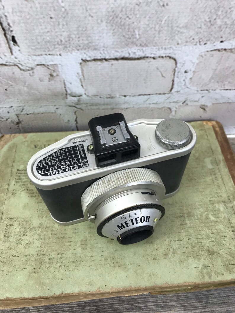 Industrial Camera Retro Design Photo Prop Camera Collection Vintage Meteor CAMERA 1940/'s Photography