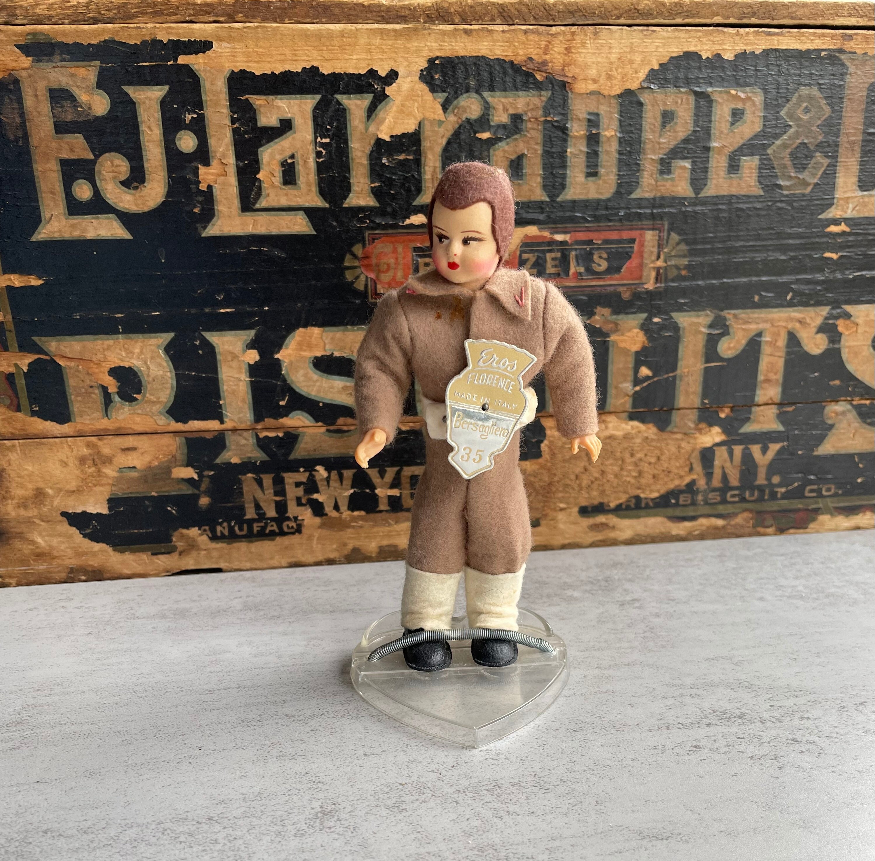 ヴィンテージ エロス ドール イタリア - フィレンツェ イタリア製 - ベルサリエーレ 35 - オリジナルタグ フェルトユニフォーム -  コレクターズアイテム - Etsy 日本