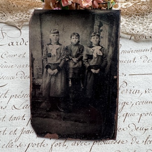 Antique Tintype Photo of Three Girls, 1800&#39;s Victorian Portrait, Early Photography Collectible