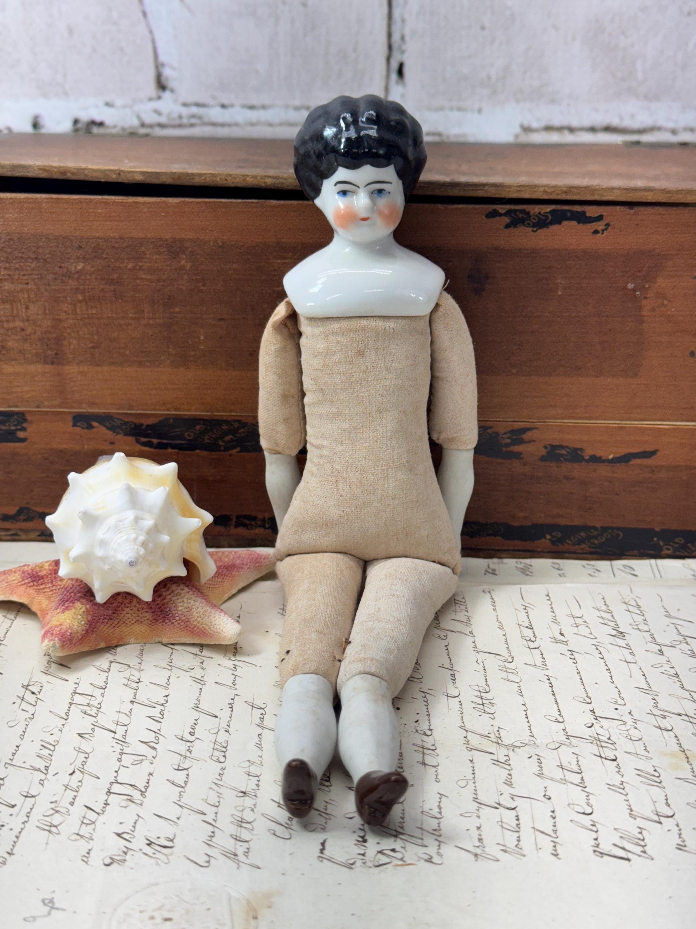 1900年初頭　ドイツ製　アンティーク　ドール Antique German China Head Doll 1850s - Art Of Toys
