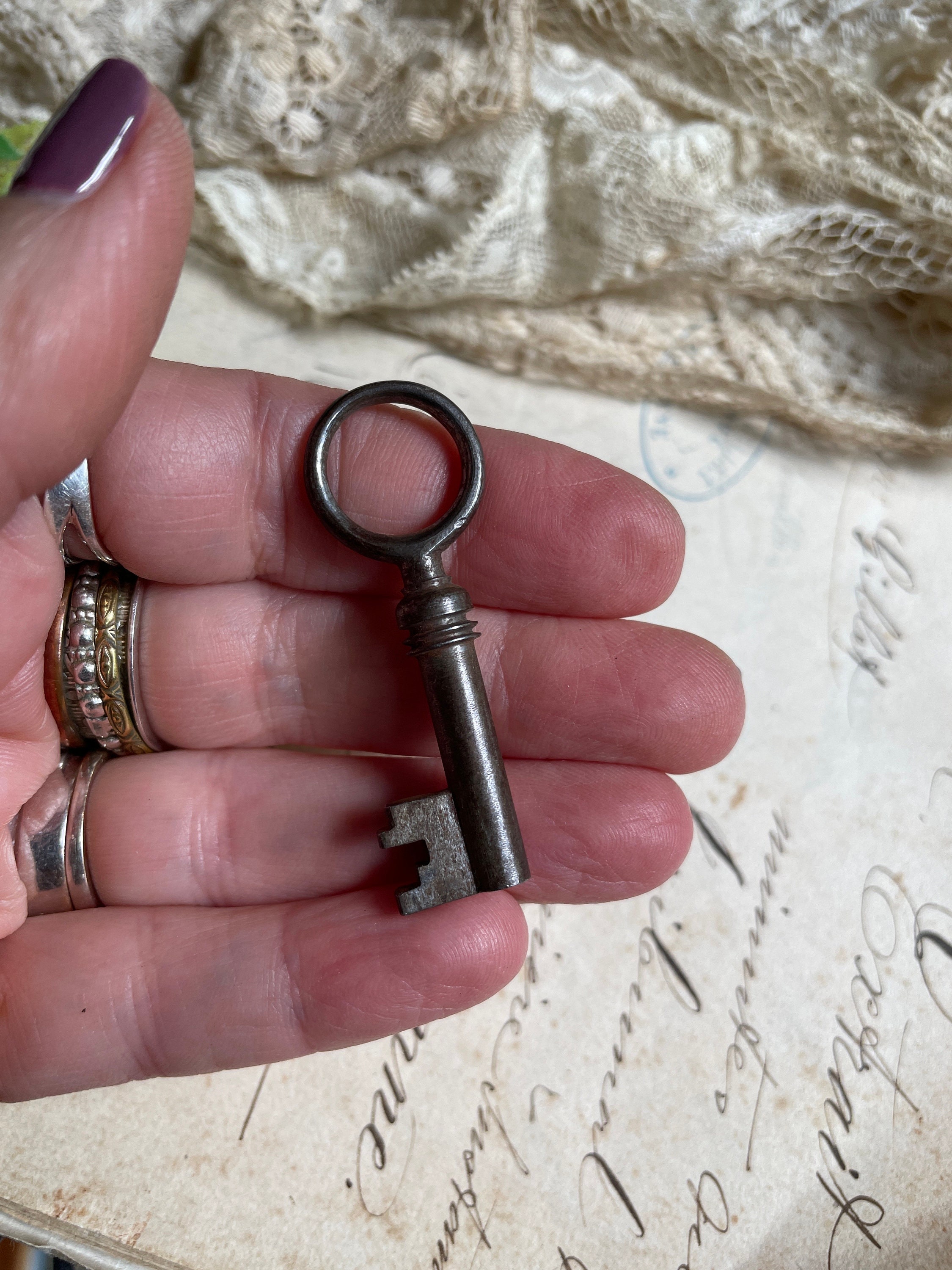 Skeleton Keys - Vintage Antique keys- Barrel keys - D83 – steampunkjunq