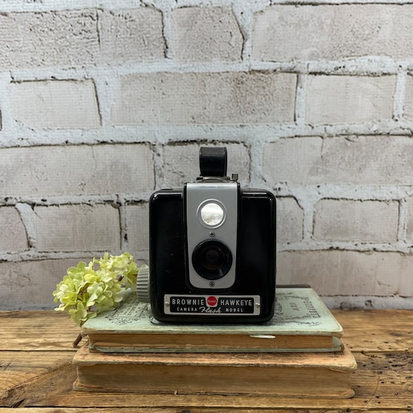 Vintage Brownie Hawkeye- Kodak Camera Industrial Black Molded Bakelite Body Vintage Photography Photo Prop- 1950's Camera