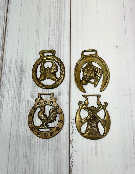4 Vintage Brass Horse Emblems Or Medallions