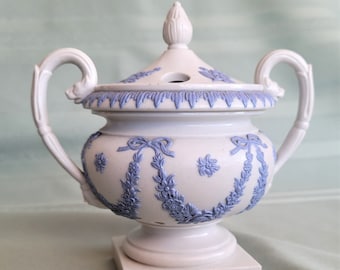 Early Ridgway jasperware incense burner, censer, or potpourri jar, raised lozenge mark #337, blue sprigs on gray urn, saltglaze 1815-1830