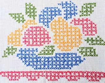 Fruit Bowl Tea or Dish Towel, Theorem style hand embroidered cross-stitch on off-white heavy cotton 18" x 27" unused, Excellent vintage cond