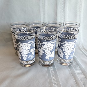 8 Hazel Atlas Grapes & Leaves 12 oz tumblers, 5.5&quot; tall, white and slate blue-gray with silver rims, appear unused, Excellent vintage condtn