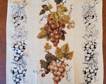 Luther Travis Grapes Linen Dish or Tea Towel, kitchen table runner, Fallani and Cohn, black, brown & rust grapes, unused, Excel vintage cond