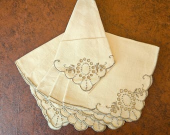 6 Madeira Tea or Lunch Napkins 11" sq taupe hand embroidered eyelet flowers & medallions on beige linen NOS unused unwashed Exc vintage cond