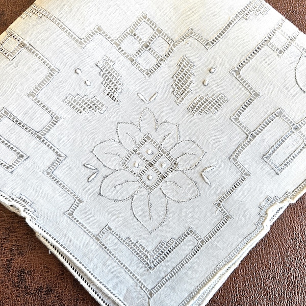 White wedding handkerchief, hand embroidered pulled thread & shadow work flowers, unused NWOT, 10" square Excellent vintage condition