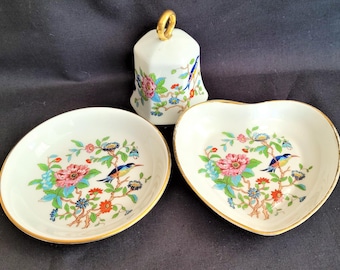 3 pc Aynsley Pembroke Bone China, small bell, round and heart-shaped trinket or pin dishes poppy, blue bird & flowers VG to Exc vintage cond