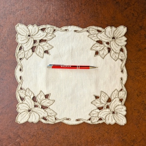 Cutwork Flowers centerpiece doily, placemat, or dresser scarf, dark taupe embroidery on beige linen, 11&quot; x 12.75&quot;, Excellent vintage cond