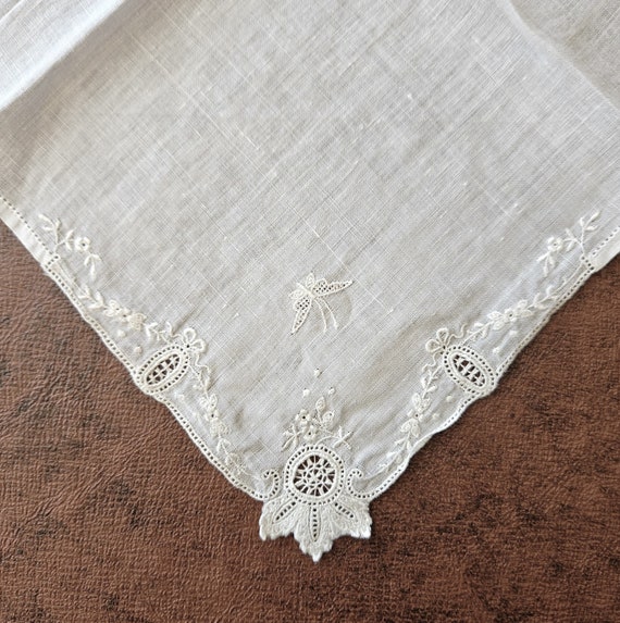 White Wedding Hanky embroidered with fine delicat… - image 3