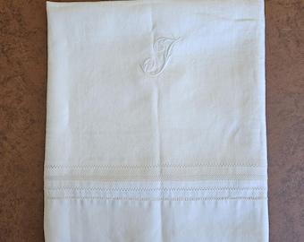 Monogrammed Guest or hand Towel, initial T or J, lions and scrolls woven in Damask linen, drawn thread borders, 24 x 46" Exc vintage cond