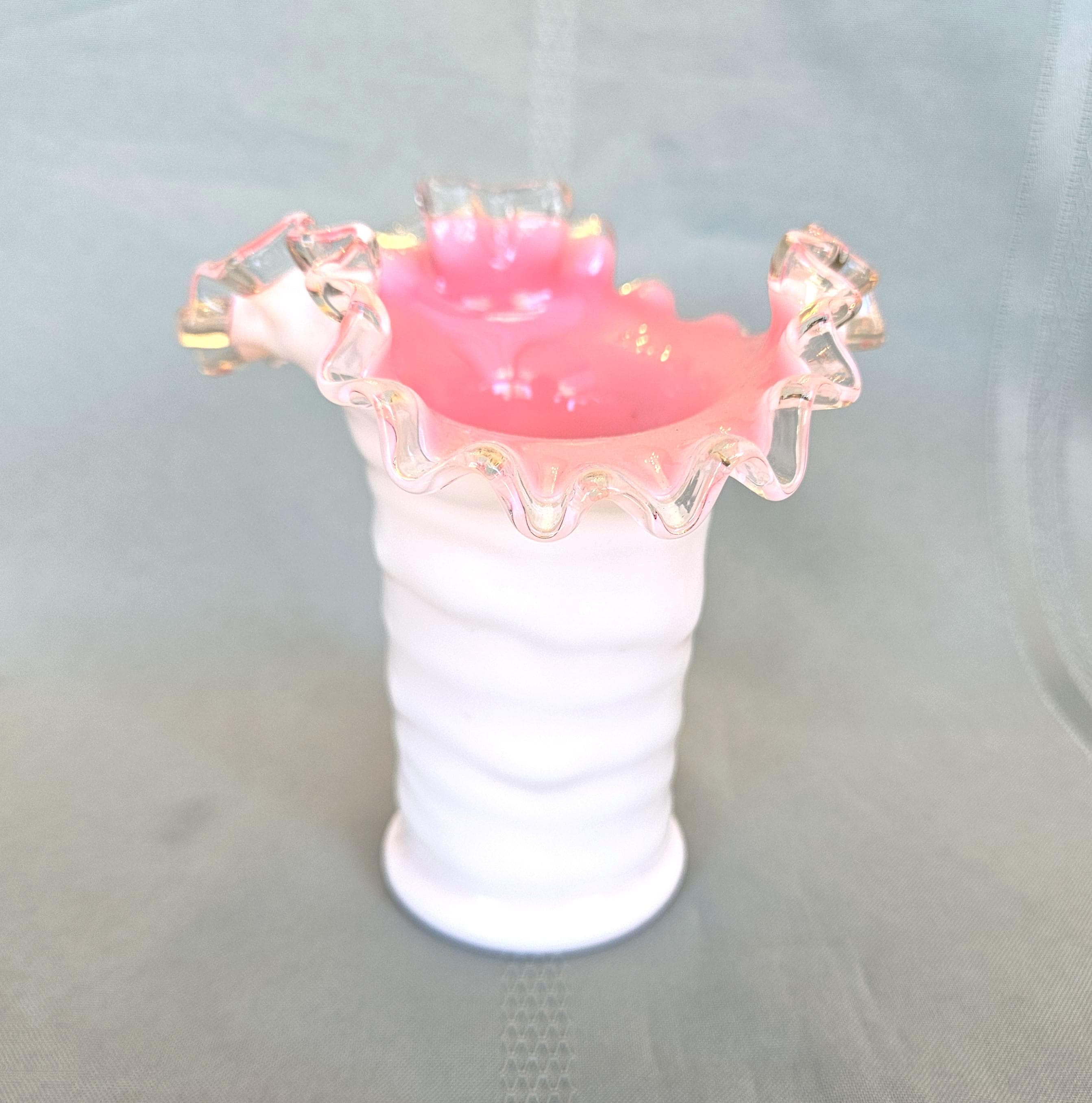 Fenton Peach Crest Vase, 5.5