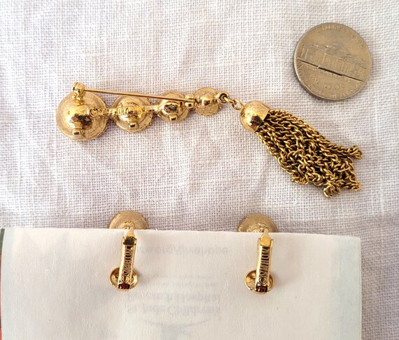 NOS Sarah Coventry Saucy goldtone brooch pin & cl… - image 3