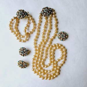 Hand Knotted Pearl Wardrobe, Jewel Clasp, 2 strand 22" Champagne Faux Pearl necklace, bracelet, rhinestone clip-on earrings Exc vintage cond