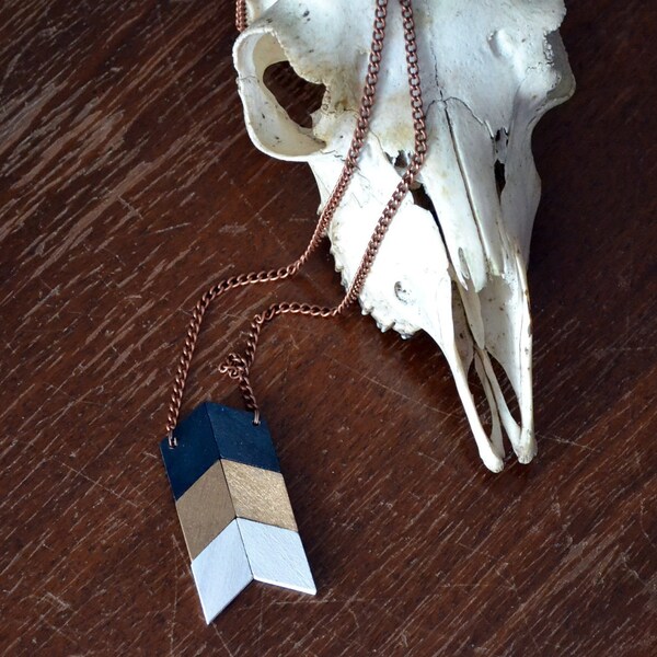 Yuchi Arrow Chevron Tribal Necklace in Navy, Gold and White Color Block